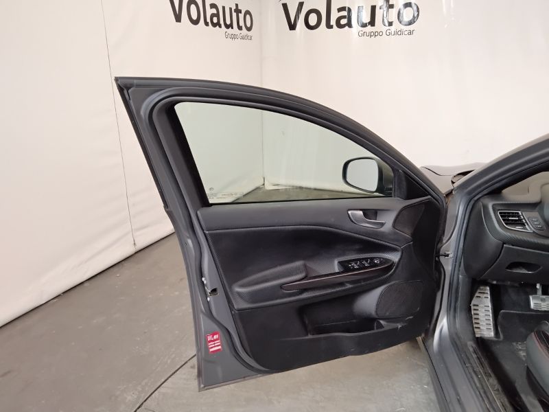 GuidiCar - ALFA ROMEO Giulietta 2016 Giulietta 1.6 jtdm Super 120cv tct Usato